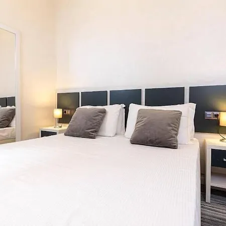 Pensionat Spagna Boutique 4*