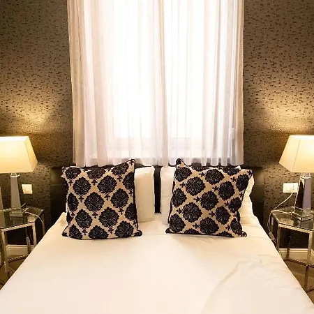 Spagna Boutique 4*